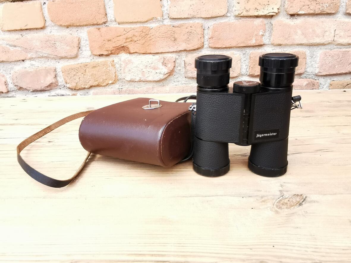 Fernglas mit Swarowskigäsern in Lederetui