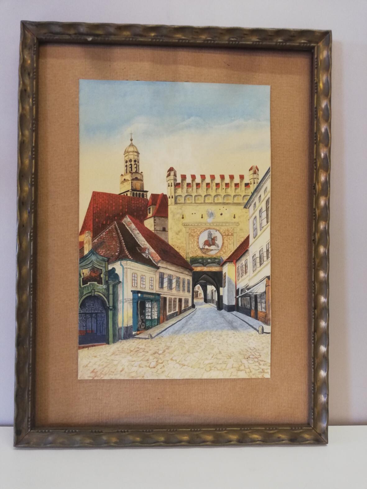 Straßenansicht mit Stadttor 
