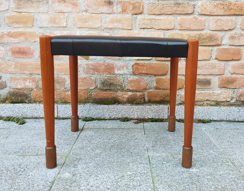 Skandinavischer Modern Vintage Teak Hocker von Erik Jorgensen Korinth, 1960, Denmark