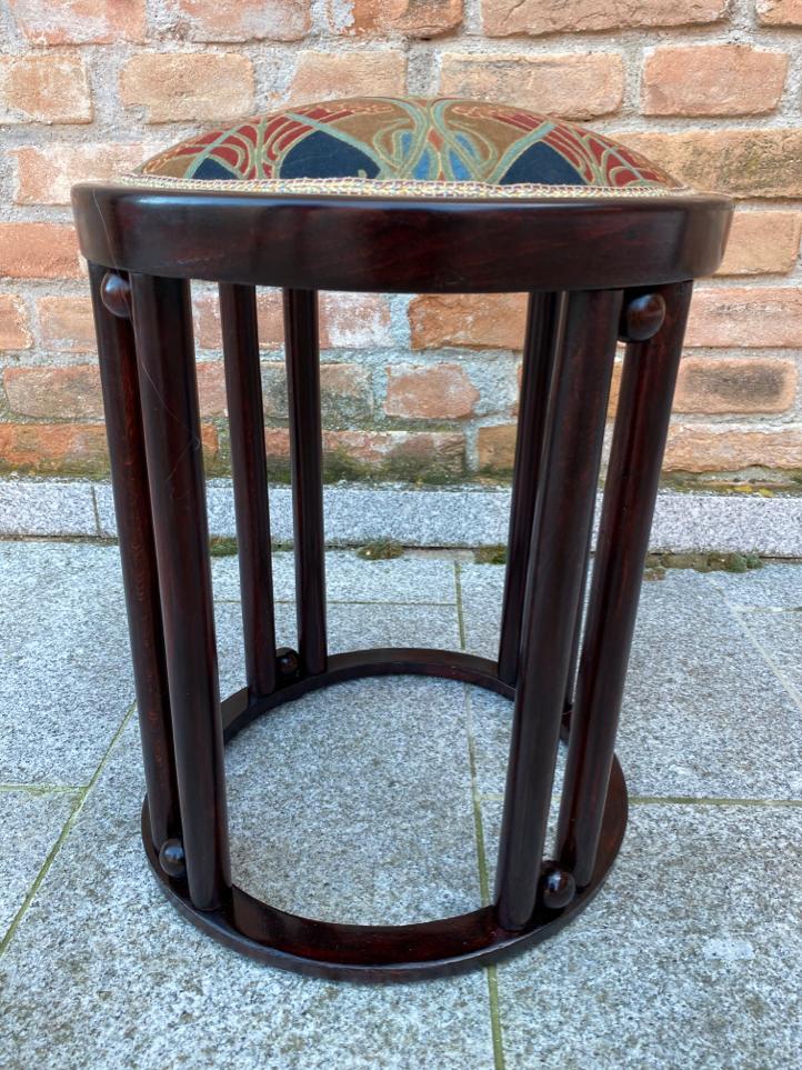 Fledermaus Hocker von Josef Hoffmann für J.J. Kohn, 1907