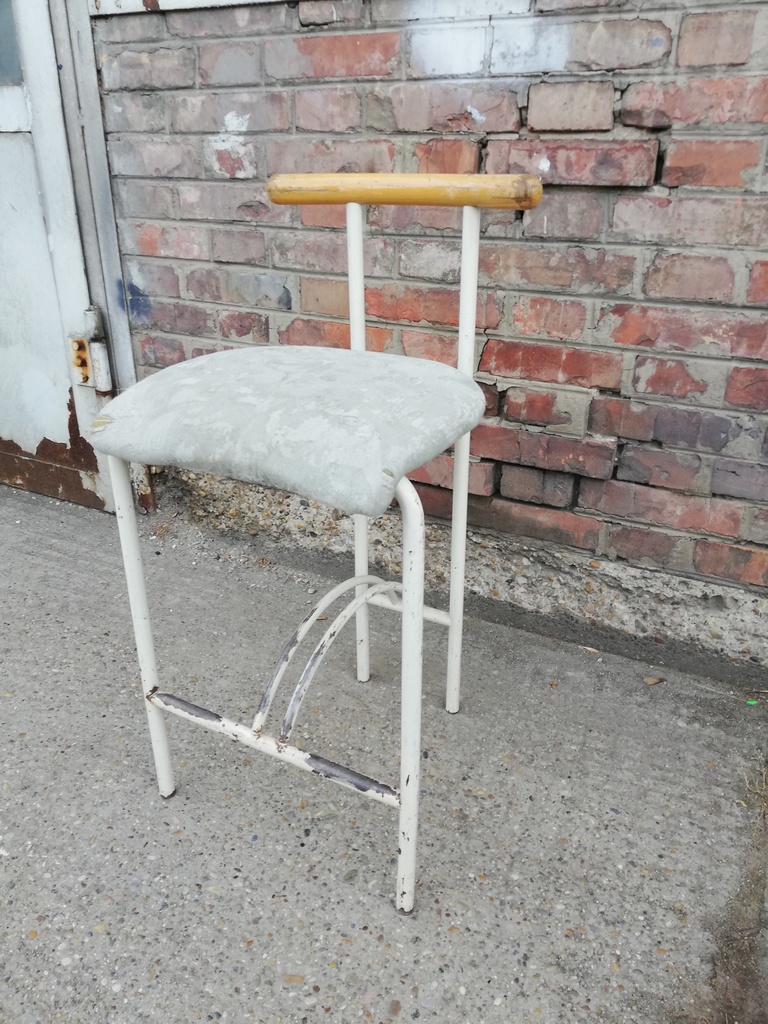 Modell Tokyo Beistellstuhl von Rodney Kinsman für Bieffeplast, 1985