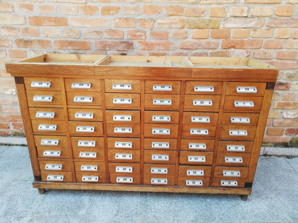 Jugendstil Apothekerschrank