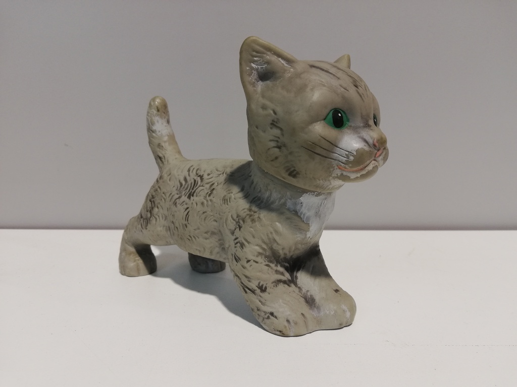 Quietschende Plastik-Katze von Goebel