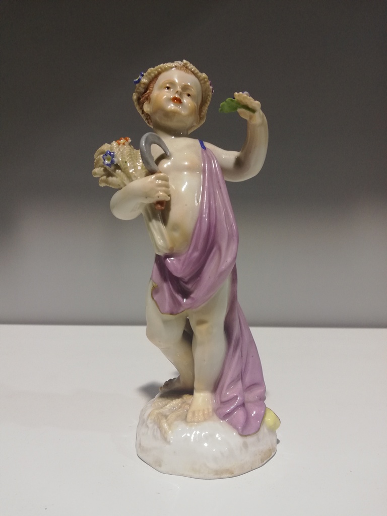 Porzellanputto mit Kornähren Allegorie des Sommers