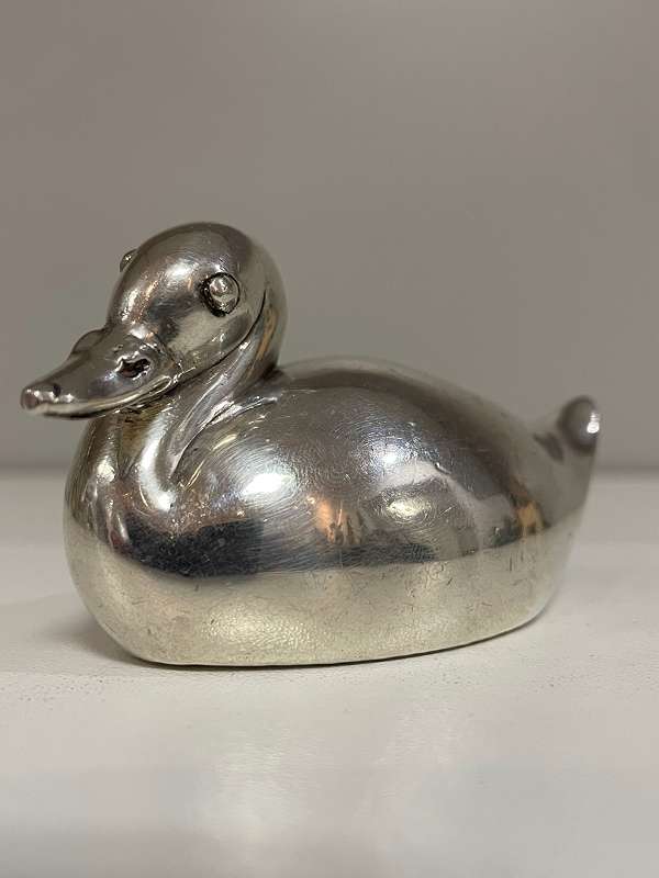 Ente aus Silber